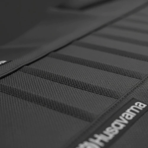 Funda Asiento Antideslizante P/ Husqvarna Tc Fc Fe Te 16-19 Negro — foto 6
