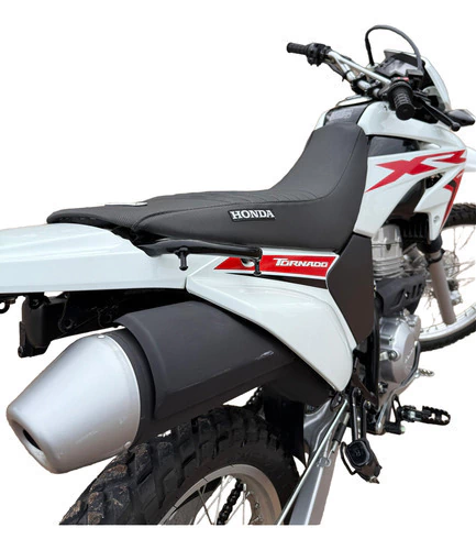 Funda Asiento Plegada En Negro Para Tornado 250 Xr Lcm Negro — foto 6