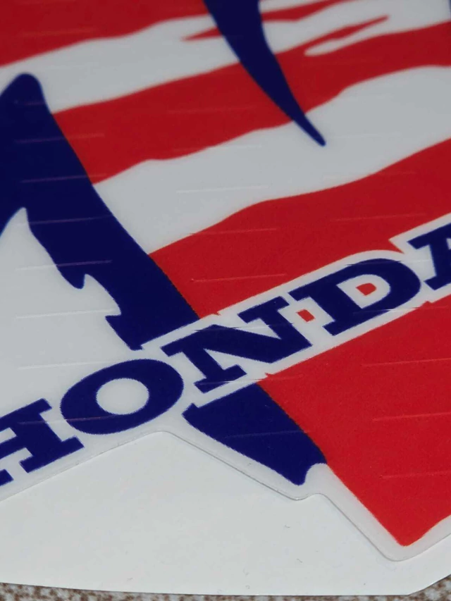Gráficas Tanque para Honda XR600R simil 1995 Microperforados - Azul rojo — foto 2