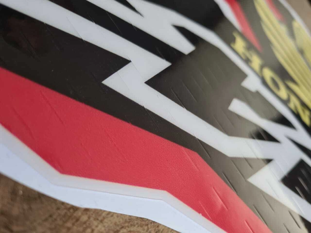 Gráficas Tanque para Honda XR600R simil 1998 Microperforados — foto 3