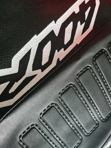 Honda Xr400 Xr 400 Xr400r Funda asiento Ultra Grip Negro Lcm Negro — foto 4