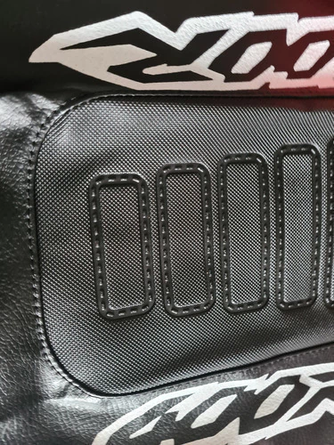 Honda Xr400 Xr 400 Xr400r Funda asiento Ultra Grip Negro Lcm Negro — foto 5